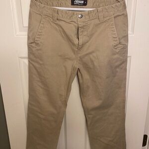Mountain Khakis Modern Fit size 33 x 34